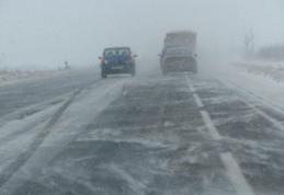 Atenție! CODUL PORTOCALIU de ninsori s-a transformat în COD GALBEN de vânt puternic