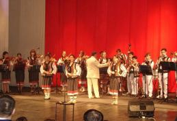 Spectacol de excepţie oferit poliţiştilor din SUA, Ucraina şi Republica Moldova