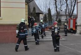 Incendiu la Sala Teatrului din Dorohoi. Exercițiu de amploare a pompierilor dorohoieni – VIDEO/FOTO
