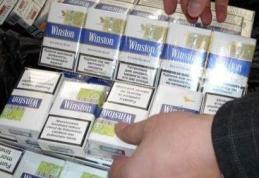 Tineri cercetați penal pentru contrabandă cu ţigări