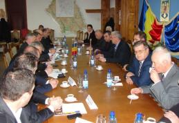 15 preşedinţi din Moldova în vizită la prefect
