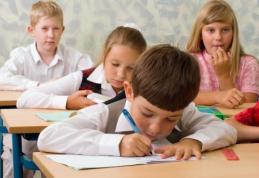 Ministerului Educaţiei a decis! Vezi când vor recupera elevii zilele libere din 2 şi 3 mai 