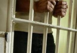 Tânăr arestat pentru 7 furturi din locuinţe