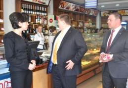 Senatorul Doina Federovici prezentă astăzi la un eveniment dulce 