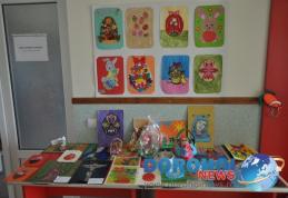 Expoziție a lucrărilor realizate în cadrul proiectului educațional „Lumină din suflet de copil” – FOTO