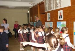 Luna porţilor deschise la Prefectură - FOTO