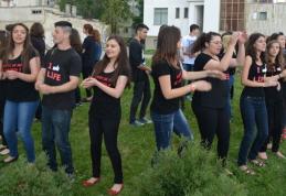 Clubul Copiilor Dorohoi: Flash - Mob antidrog „Construieşte omul de mâine!”