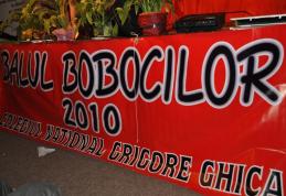 [GALERIE FOTO] Dorohoi: Gala Balurilor Bobocilor 2010