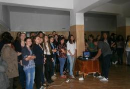 Colegiul Naţional „Grigore Ghica” – educaţie preventivă - FOTO