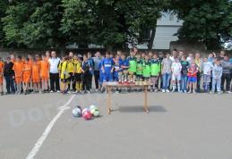 Liceul Teoretic „Anastasie Bașotă” din Pomîrla a găzduit a II-a ediție a Concursului Județean „ÎMPREUNĂ PRIN SPORT” - FOTO