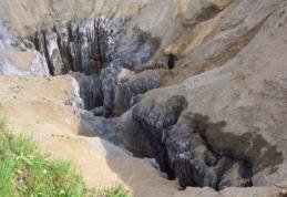 Risc de catastrofă ecologică în nordul României! Dintr-o mină dezafectată se scurg mii de tone de deşeuri toxice