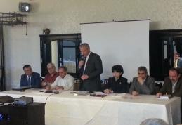 Doina Federovici și Costică Macaleți prezenți la o masă rotundă privind viitorul cadastrului românesc