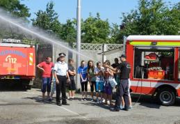 Prima serie de elevi a absolvit cursurile şcolii de vară în domeniul situaţiilor de urgenţă