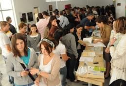 43.000 de absolvenţi, şomeri la ANOFM. Indemnizaţia nu se acordă automat. Ce trebuie să faci!