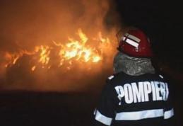 Anexă din Pomârla aprinsă de un coş de fum neprotejat termic faţă de materiale combustibile