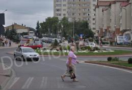 Municipiul Dorohoi sufocat de trafic în perioada lunii august - FOTO