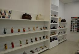 Un nou magazin de pantofi şi accesorii la Uvertura Mall