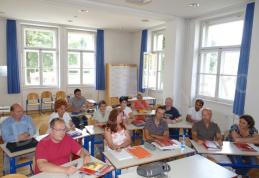 Curs de formare la nivel european pentru profesorii din aria curriculară „Matematică şi ştiinţe”