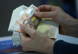 Decizii incredibile. Mai multe bănci ieftinesc masiv creditele!