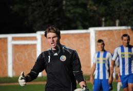 Incidente fără precedent la Dorohoi: Acces de furie a portarului de la CS Aerostar Bacău - FOTO