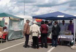 Târg Alimenta Tradiţional organizat în parcarea Shopping City Suceava. O mie de porţii de fasole cu afumătură gratuite