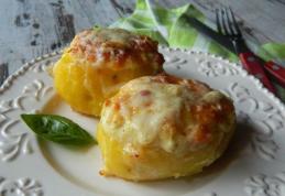 Cartofi umpluţi cu brânză