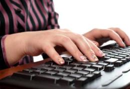 Suntem urmăriți la fiecare pas: Cât de în siguranţă mai pot fi informaţiile private