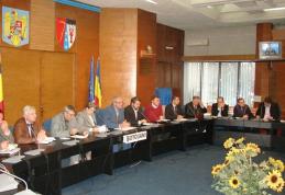 Peste 50 de primari instruiţi pentru a accesa fonduri elveţiene