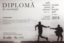 Dorohoi News a primit premiul de Excelenţă la „Gala Oameni pentru Oameni”, ediția a X-a, 2013 - FOTO