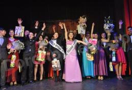 Miss și Mister Boboc 2013: Vezi câștigătorii Balului Bobocilor de la Seminarul Teologic Dorohoi - FOTO
