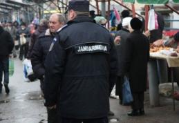 Acțiuni pentru combaterea comerțului ilegal executate de jandarmi în piețele din Dorohoi și Dragalina