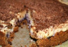 Prăjitură cu iaurt și scorțișoară