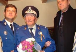 Promisiune, făcută unui centenar, respectată de Ministerul de Interne - FOTO