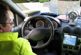 Liber la viteză pentru şoferi! Stroe: În 2014 nu avem bani pentru carburant pentru toate radarele