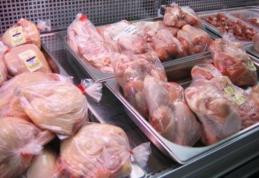 Vezi ce conţine, de fapt, carnea de pui îngheţată din supermarket