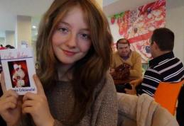 Cumpără cartea Anei și dă-i o șansă la viață Alexiei !