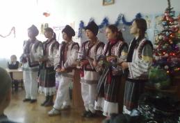 „Prietenia - comoară de preţ”, activitate desfăşurată la Şcoala Spiru Haret Dorohoi în parteneriat cu Şcoala Gimnazială Corlăteni - FOTO