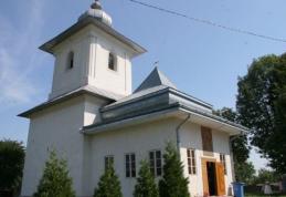 Cântec și colind la Biserica „Sf. Voievozi” din Ibănești - FOTO