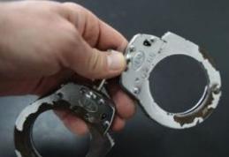 Urmărit naţional depistat şi încarcerat de poliţiştii botoşăneni