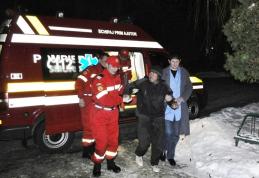 SMURD-ul a devenit TAXI pentru boschetarii din Dorohoi