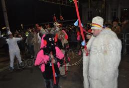 Parada Formațiilor de Datini și Obiceiuri 2013 Dorohoi - Banda Șendriceni: VIDEO - FOTO