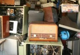 Proiect de Hotărâre de Guvern: Distribuitorii de electronice trebuie să preia gratuit un aparat uzat la achiziţia unuia nou