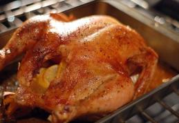 Pui umplut cu ciuperci