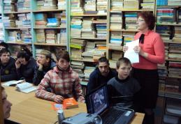 Liceul Tehnologic Special „Ion Pillat” Dorohoi – „În lumea lui Eminescu” - FOTO