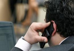 Românii nu ştiu că telefonul lor poate fi interceptat