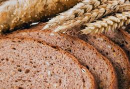 Cum deosebeşti pâinea neagră autentică de cea cu coloranţi