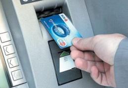 Bancomatele, la fel de murdare ca toaletele publice