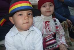 Grădinița cu program normal Broscăuți „Suntem pui de românași” - FOTO