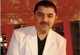 Atentie! Vine regele…