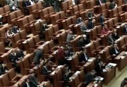 Din nou veşti proaste pentru elevi. Senatul a respins acordarea de echipament sportiv elevilor